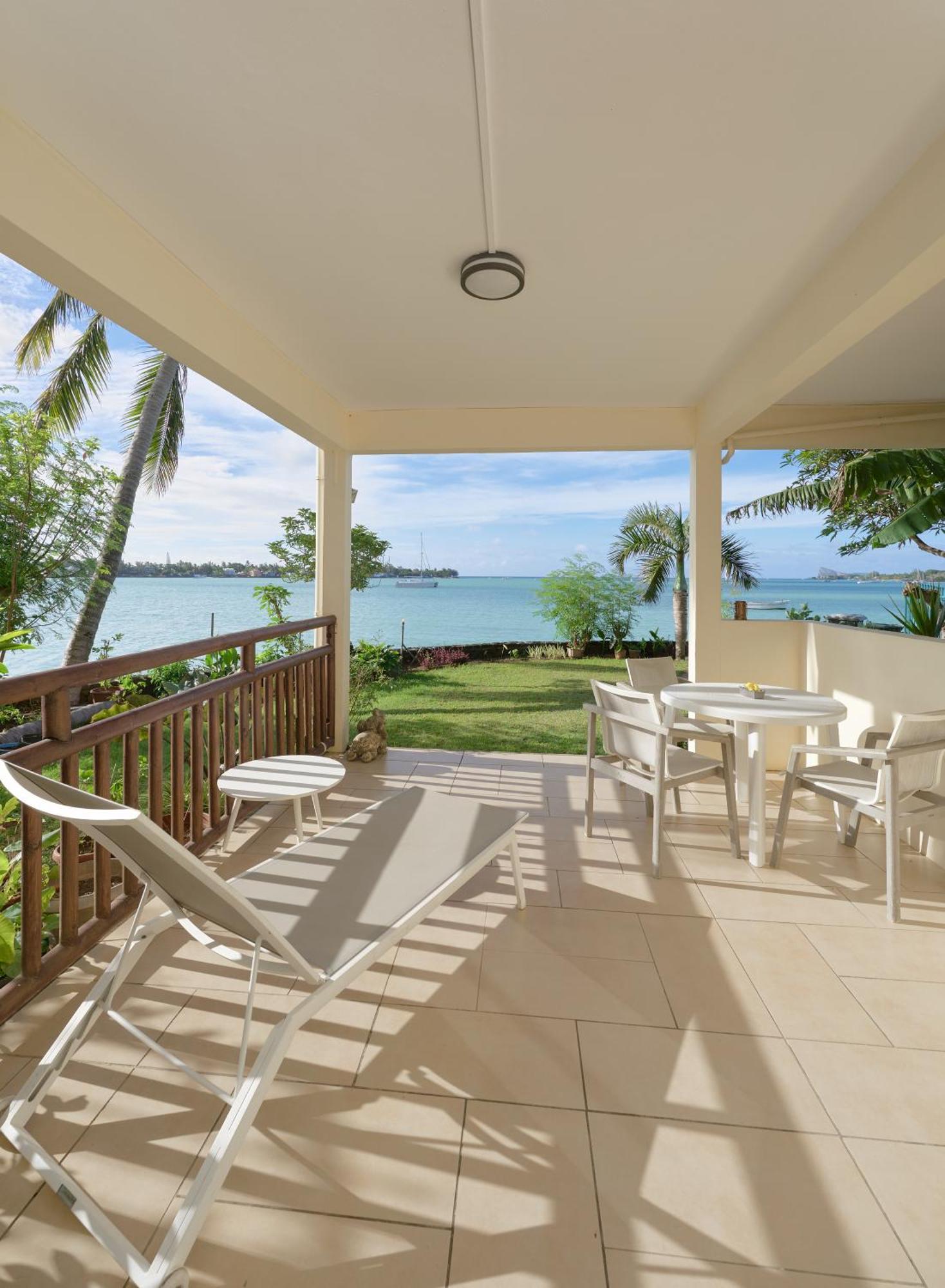 Lagoon View شقة *
